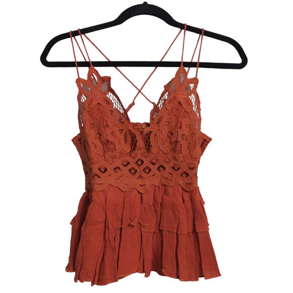 Free People Adella Cami Crochet Lace Flowy Tier Crisscross Winding Roads XS New - Picture 2 of 11